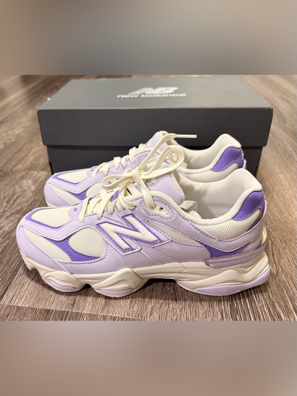 New Balance 9060 Women's purple and Cream Colorway Chunky Sneakers 7Y / 8.5W - Picture 7 of 8